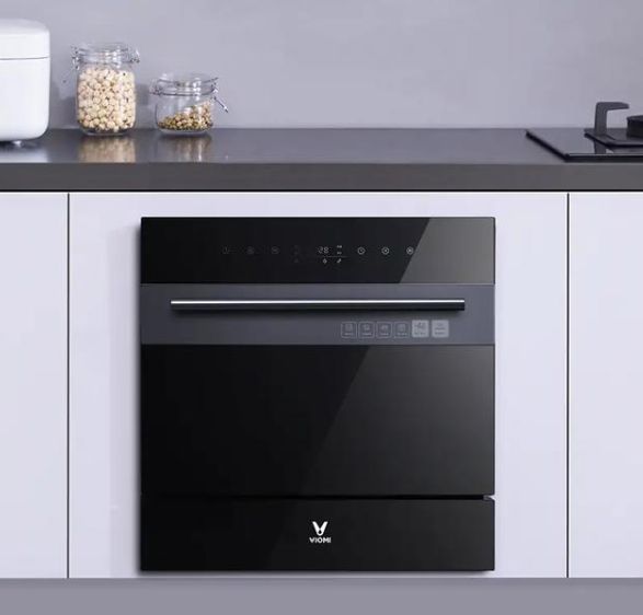 云米智能廚衛(wèi)來(lái)相助，讓你擺脫做飯狼狽的情況！